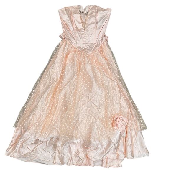 Vintage Steppin’ Out Satin & Lace Strapless Party Dress - Picture 5 of 9